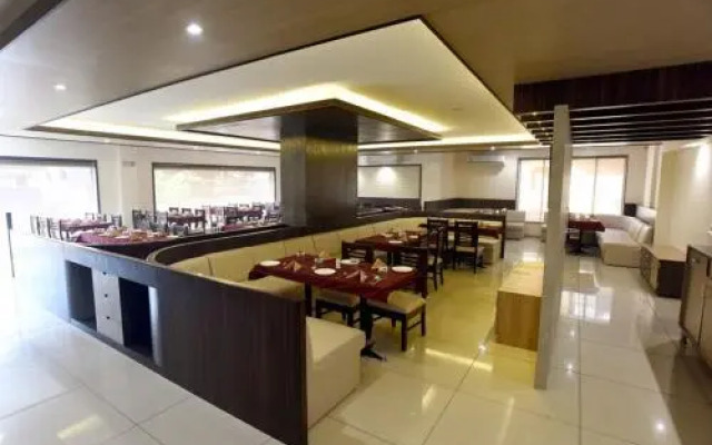 Hotel Sach Regency