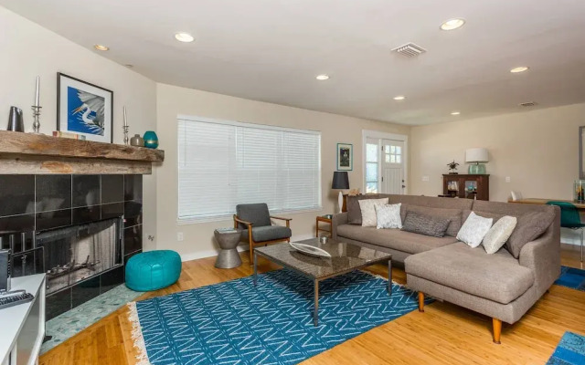 1157 College by Hodnett Cooper