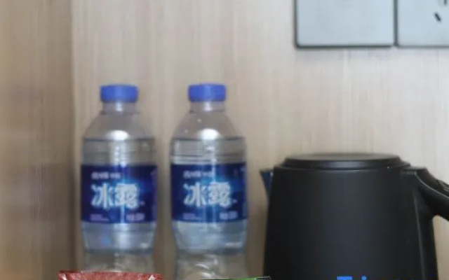 Homeinn Ease Hotel (Harbin Airport Bus High-Speed Railway Station) – Guest Rooms – Harbin