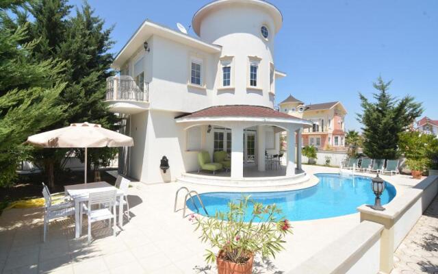 Bella Villa 6
