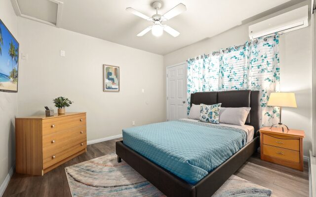 Stylish & Charming 15min to Downtown LA