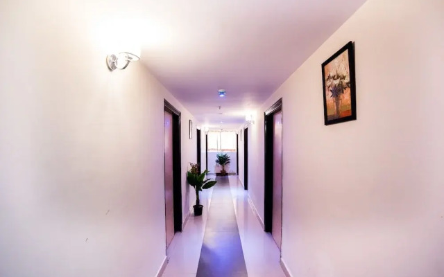 OYO 494 Hotel Euro Park