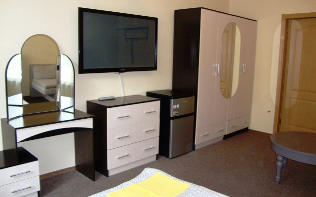 Zizu Hotel