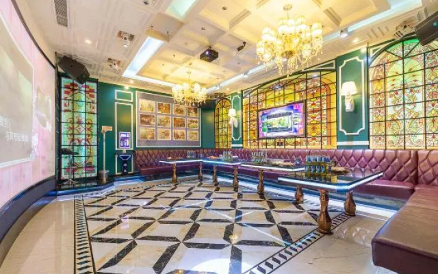 PULLYEAH Hotel