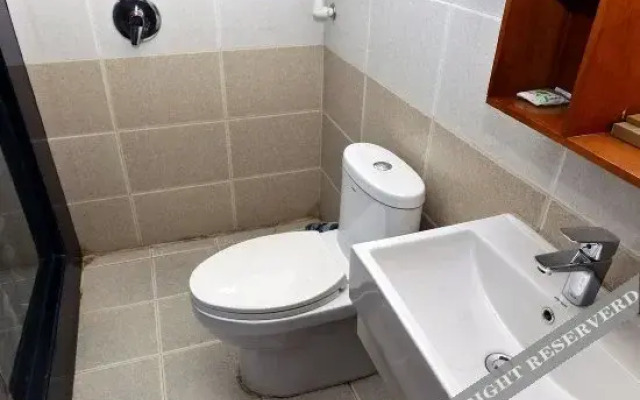 Shunda Business Hotel