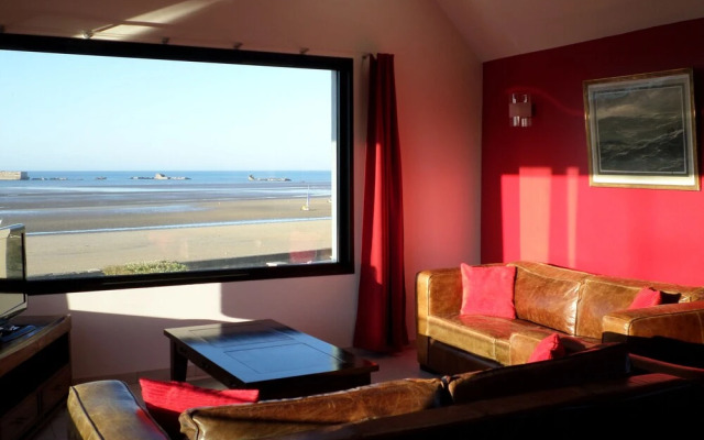 « Gîte « Arromanches » - « Bord de Mer » PMR »