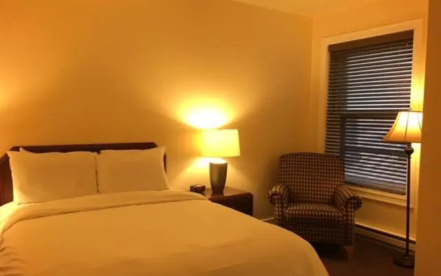 Washington Plaza Apartments