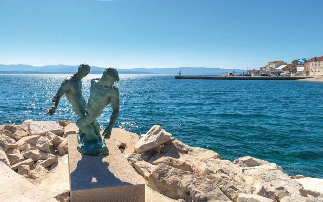 Amazing Home in Bol With 5 Bedrooms, Jacuzzi and Wifi