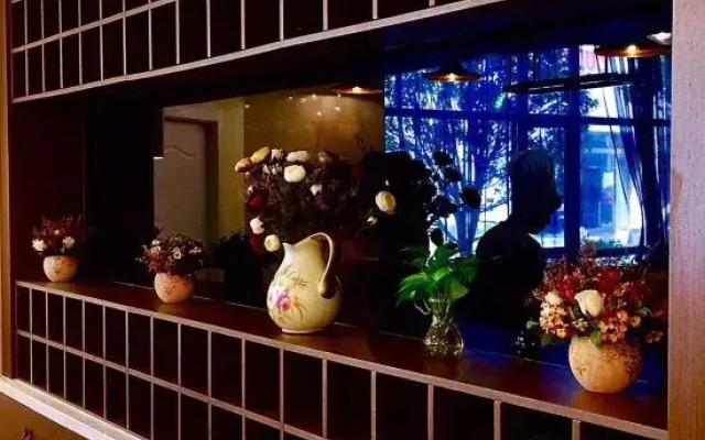 Linzhen Hotel (Shanghai Pudong Airport)