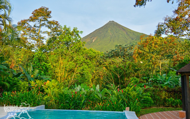 Hotel Lomas del Volcán