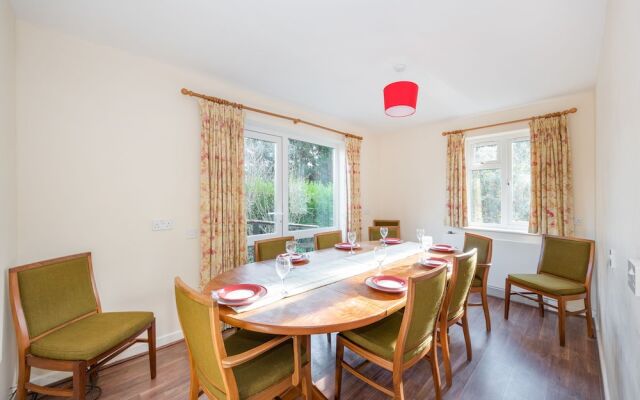 Brenner Lodge 4-Bedroom House