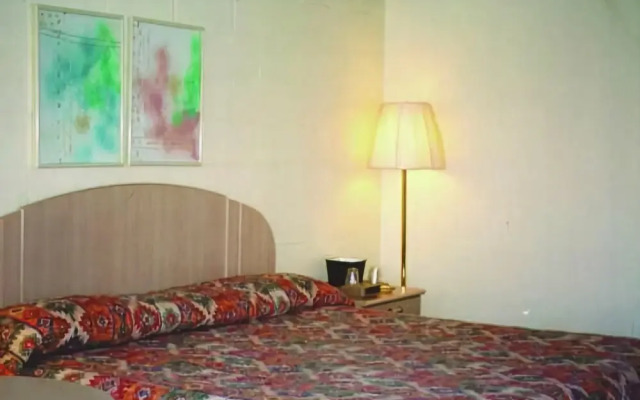 Red Carpet Inn Rome