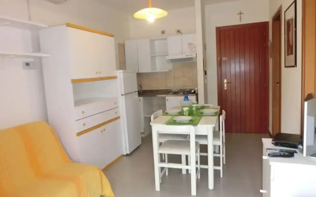 Functional Apartment With Shared Pool