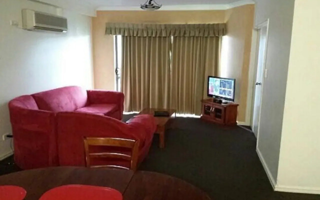 Starwest Apartments Alderney on Hay