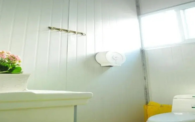 Dali Letu International Hostel