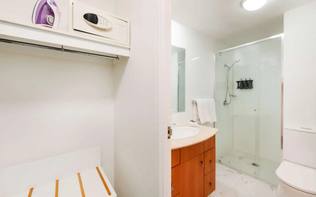 Mantra Coolangatta Beach