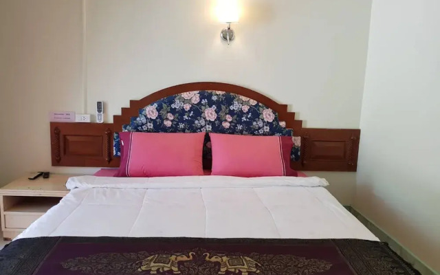 Discovery House Hotel (SHA Plus+)