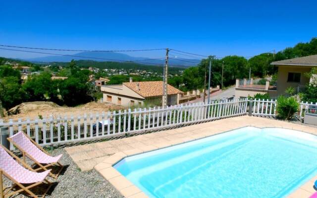 106163 - Villa in Maçanet de la Selva