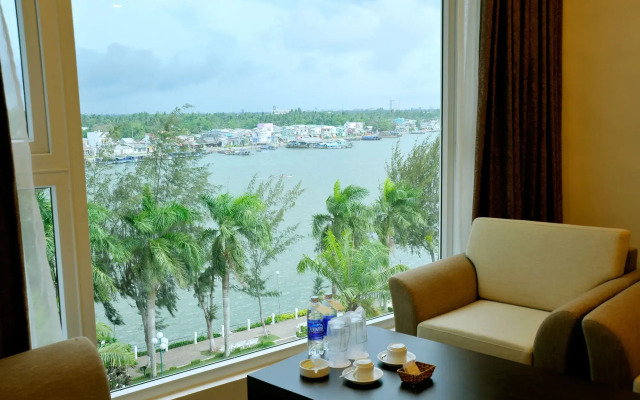International Hotel