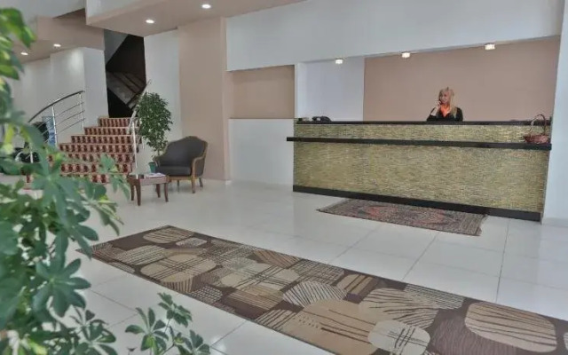 Hosta Otel