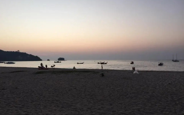 Dang Sea Beach Bungalow