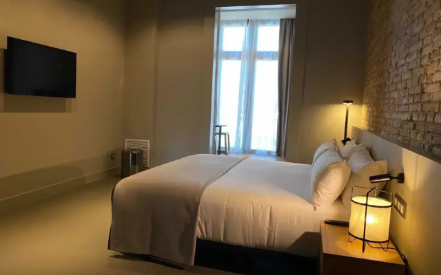 Colectia Stays Pau Claris