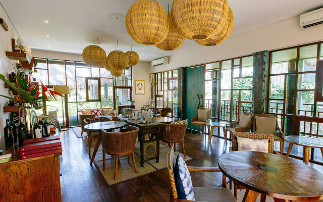 Tejaprana Resort & Spa
