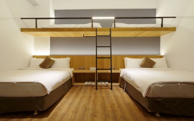 Green Hotel