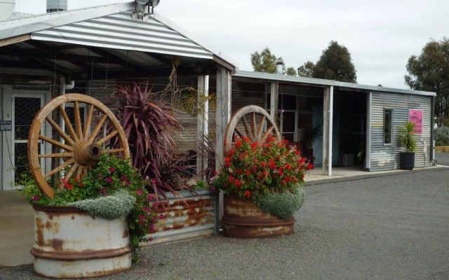 Kendenup Lodge and Cottages