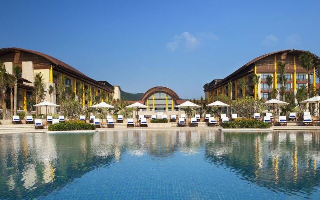 The St. Regis Sanya Yalong Bay Resort