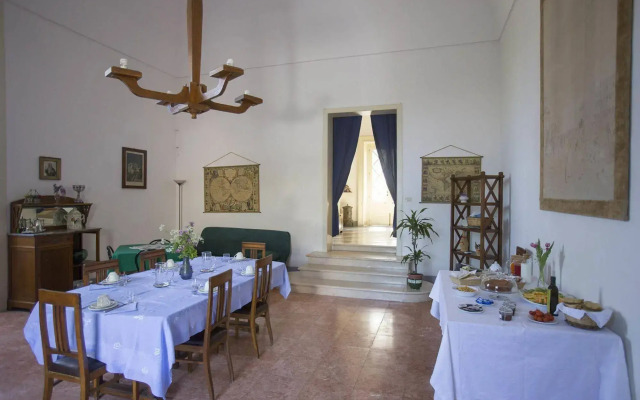 Villa De Pietro