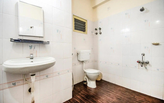 Fabhotel Aditya Yatri Nivas