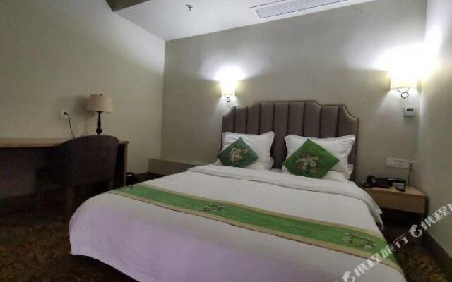 Famjoy Boutique Hotel