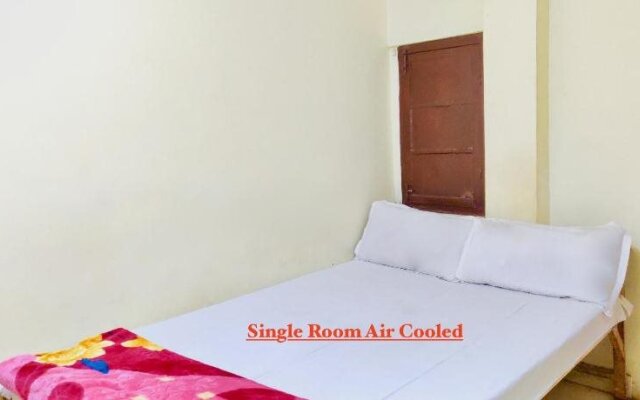 Roop Guest House