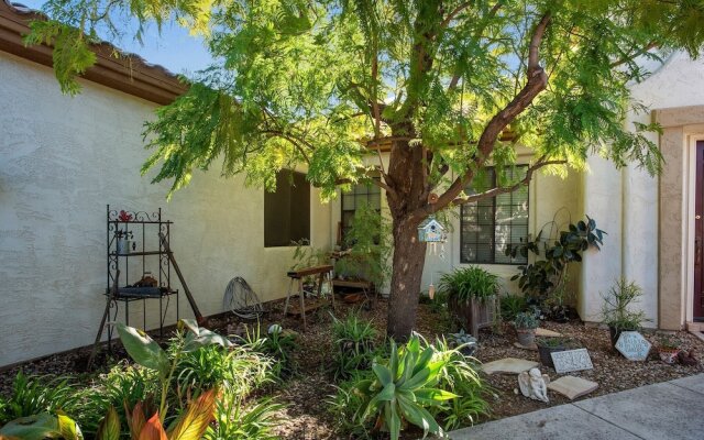 Elm Casita Apts by RedAwning