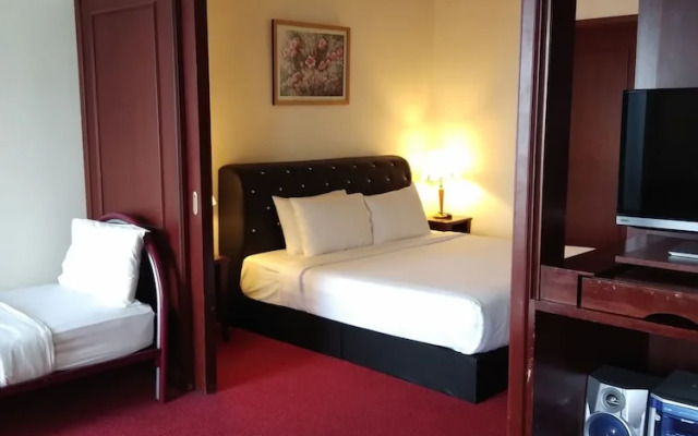 SM service suite Times Square