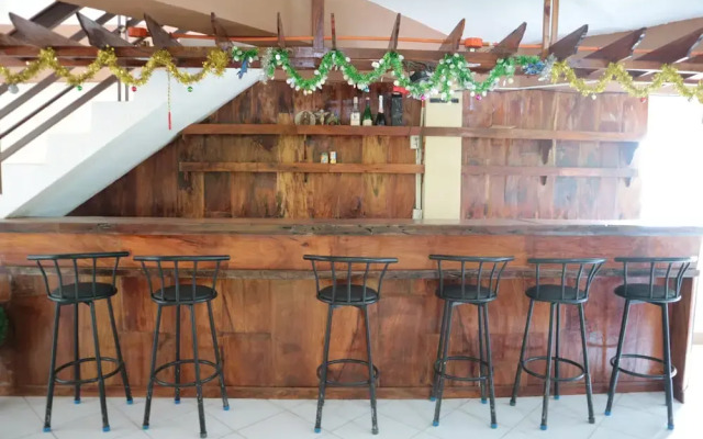 Centillo Travellers Inn