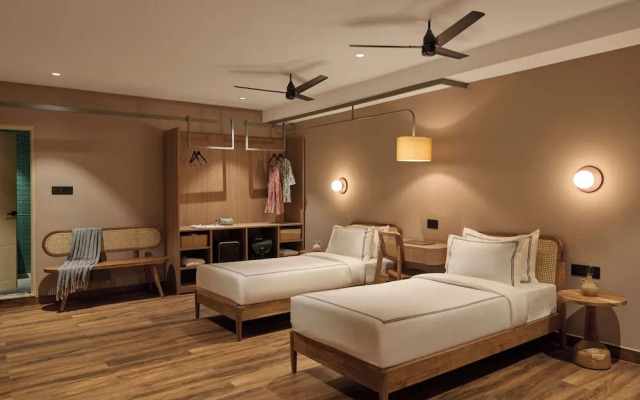 Minimalist - The Varanasi Edit