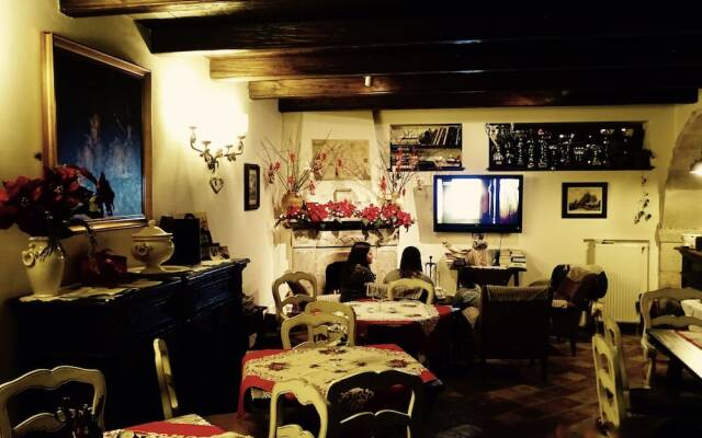 Archi Del Sole & San Rocco