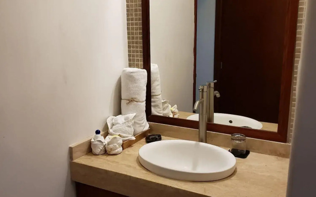 Poza Clara Sanctuary Hotel