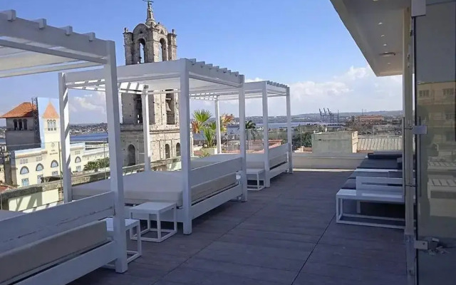Palacio De Los Corredores