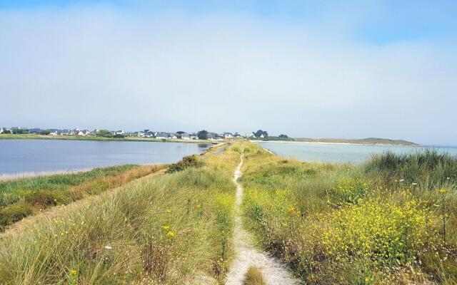 Beachfront Holiday Home in Guisseny