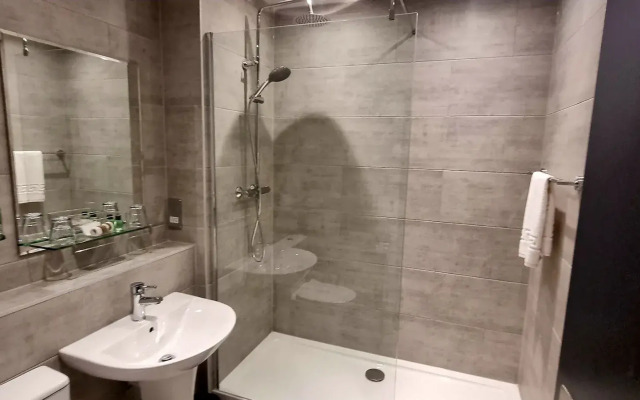 Coachman Hotel