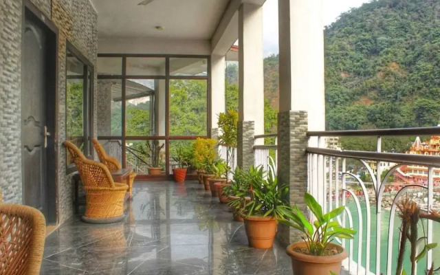 Esan Guest House Varanasi by Goroomgo