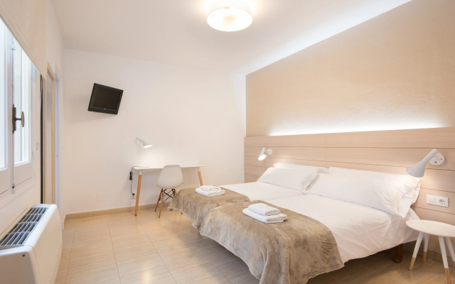 Hostal Jume - Urban Rooms