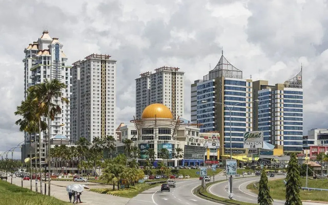 Marina Court - Stay In Borneo