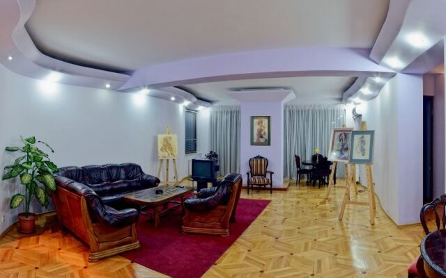 Отель VIP Victoria