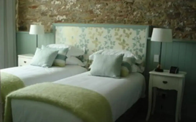 Pitches Store Accommodation