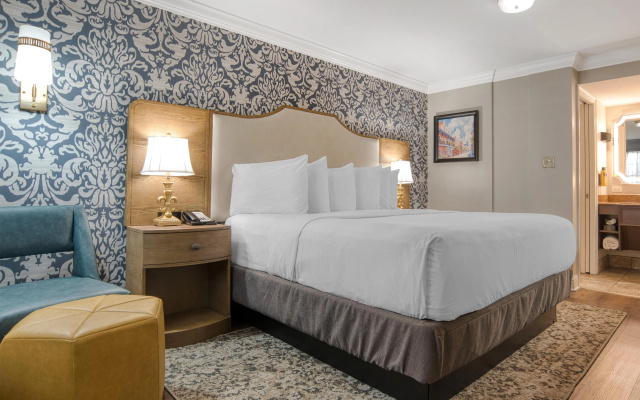 Best Western Plus French Quarter Courtyard Hotel