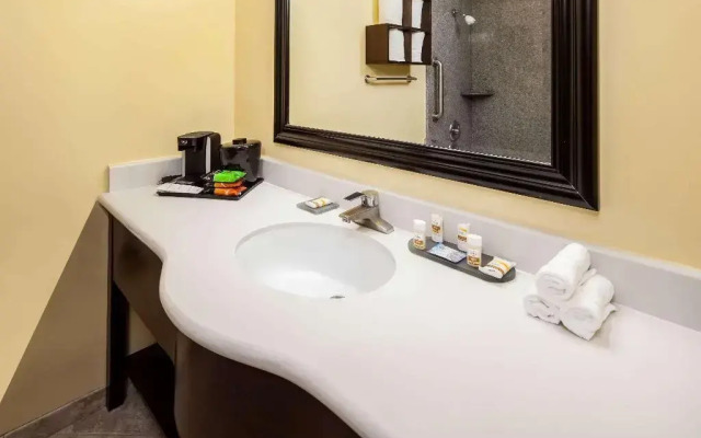 La Quinta Inn and Suites Inglewood